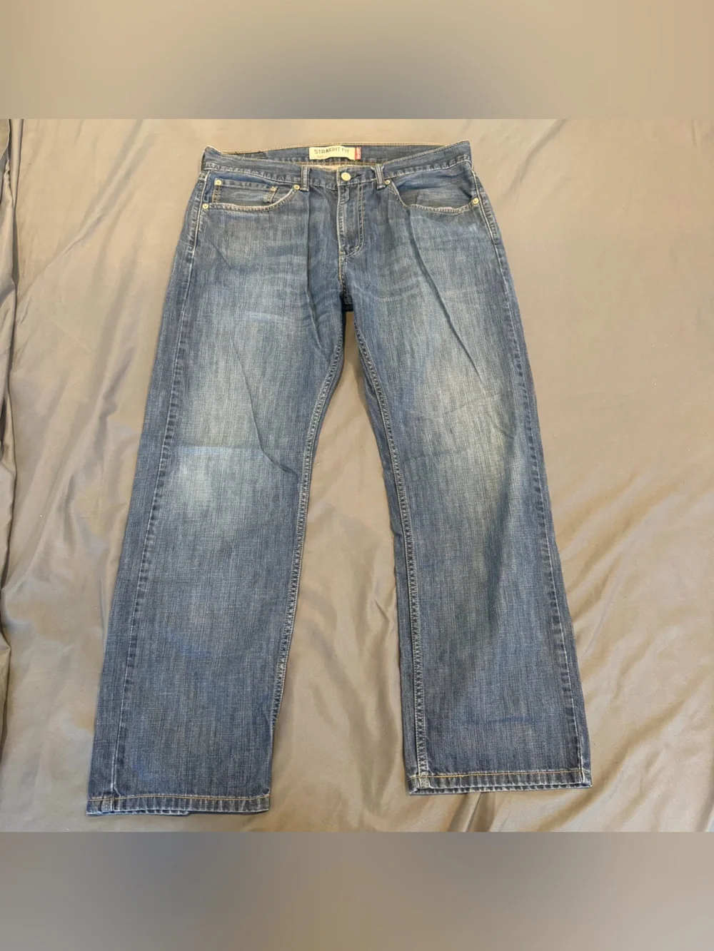 vintage Levi's 505 Straight Leg Jeans Men's 34x30 Blue denim fade Y2K